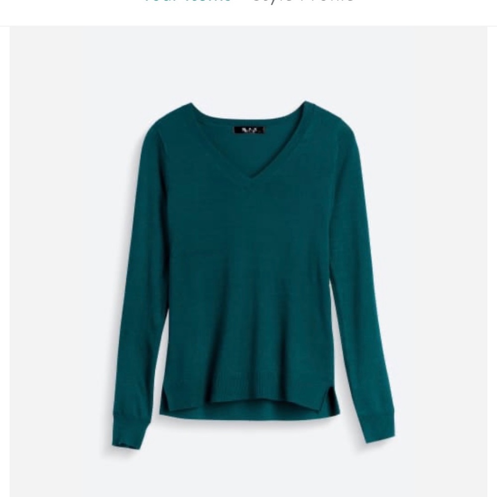 Stitch Fix Size Medium MAK Doreen V-Neck Pullover worn only once